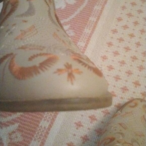 Kelsi Dagger    - Picture 8 of 12